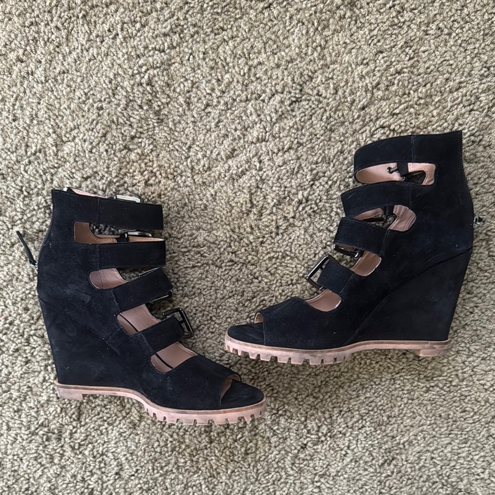 Paolo Black Wedge Sneakers with Adjustable Straps
